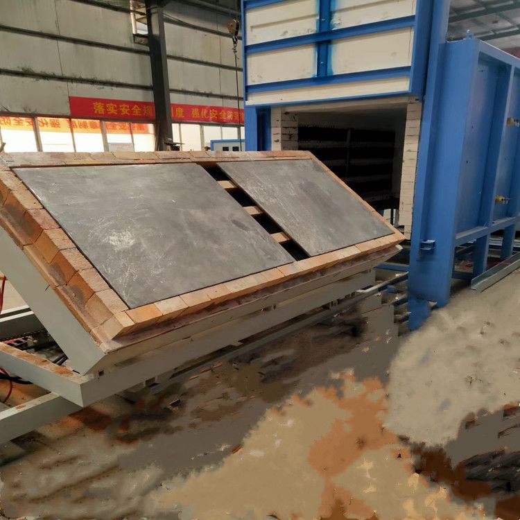 爐底傾斜翻轉臺車爐